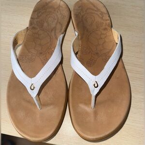 Olukai Honu Flipflops, Women’s 10